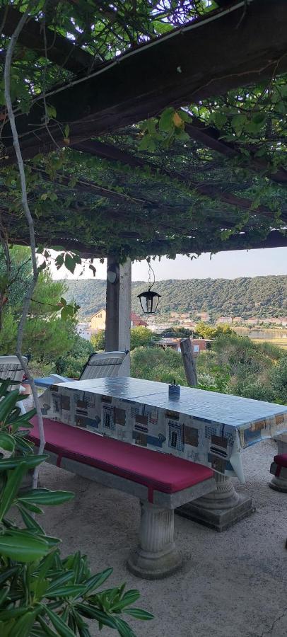 Studio Apartman Tariba Supetarska Draga Bagian luar foto
